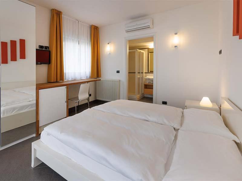 Panorama Hotel 4*